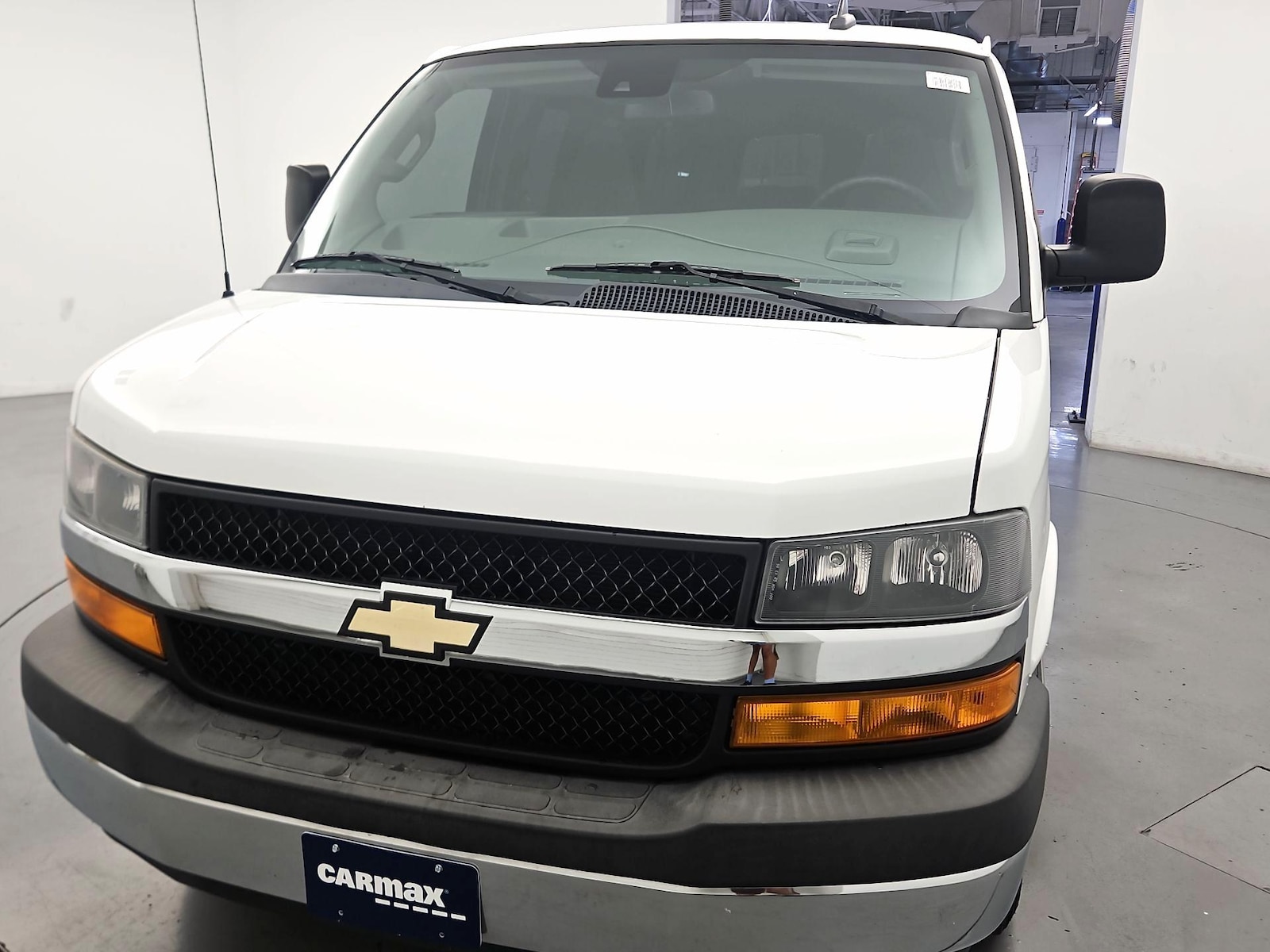chevrolet express passenger 2019 1GAWGFFG8K1298249 image chevrolet express passenger 2019 1GAWGFFG8K1298249 image